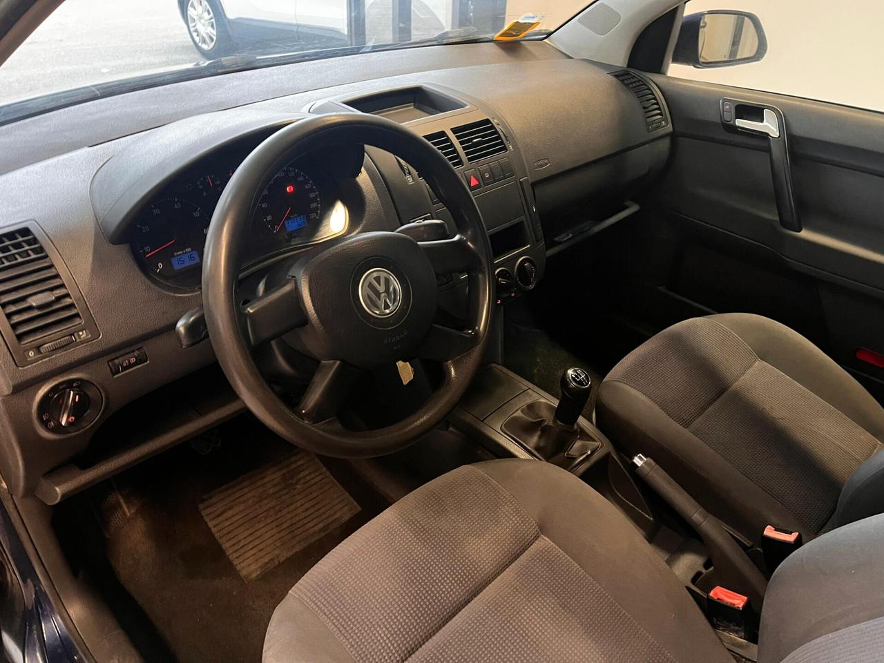 Volkswagen Polo 1.4/75CV 16V 5p. Comfortline