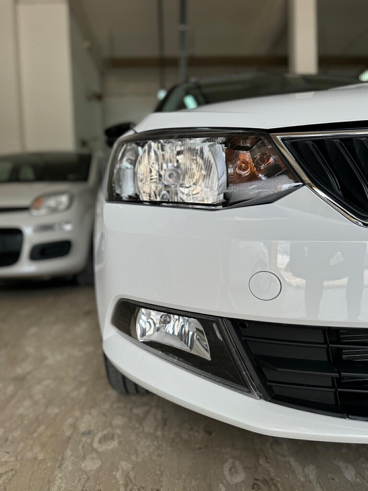 Skoda Fabia 2018 1.0MPI 70cv GPL