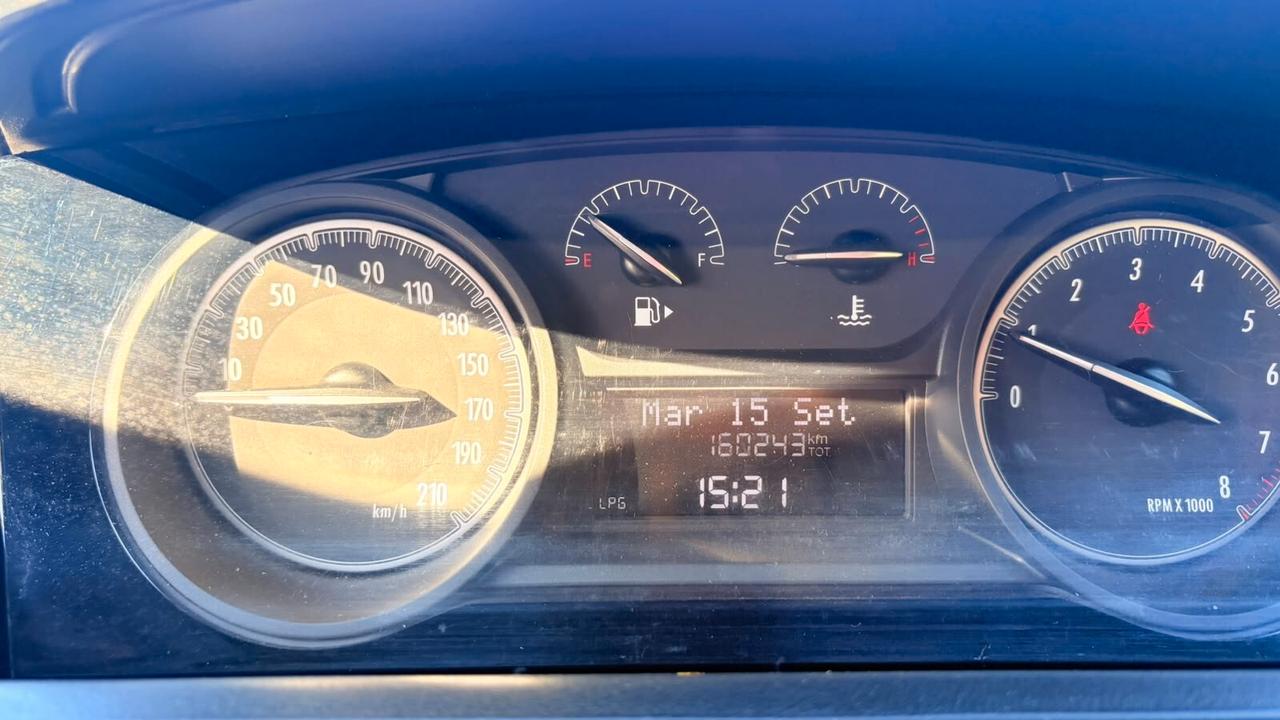 Lancia Ypsilon 1.2 69 CV 5 porte GPL Ecochic Gold