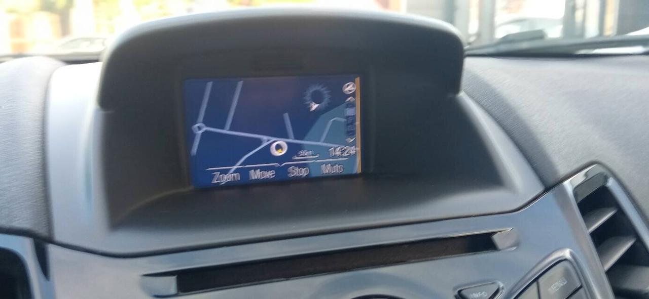 Ford Fiesta TITANIUM SENZA BS PAGA