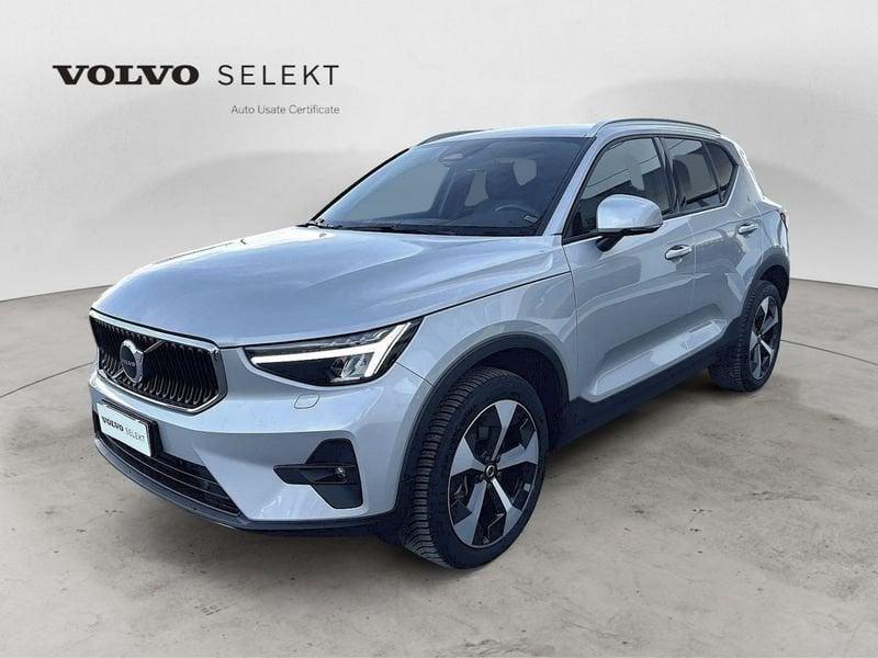 Volvo XC40 B3 163+14 CV Automatico Mild Hybird LED Core