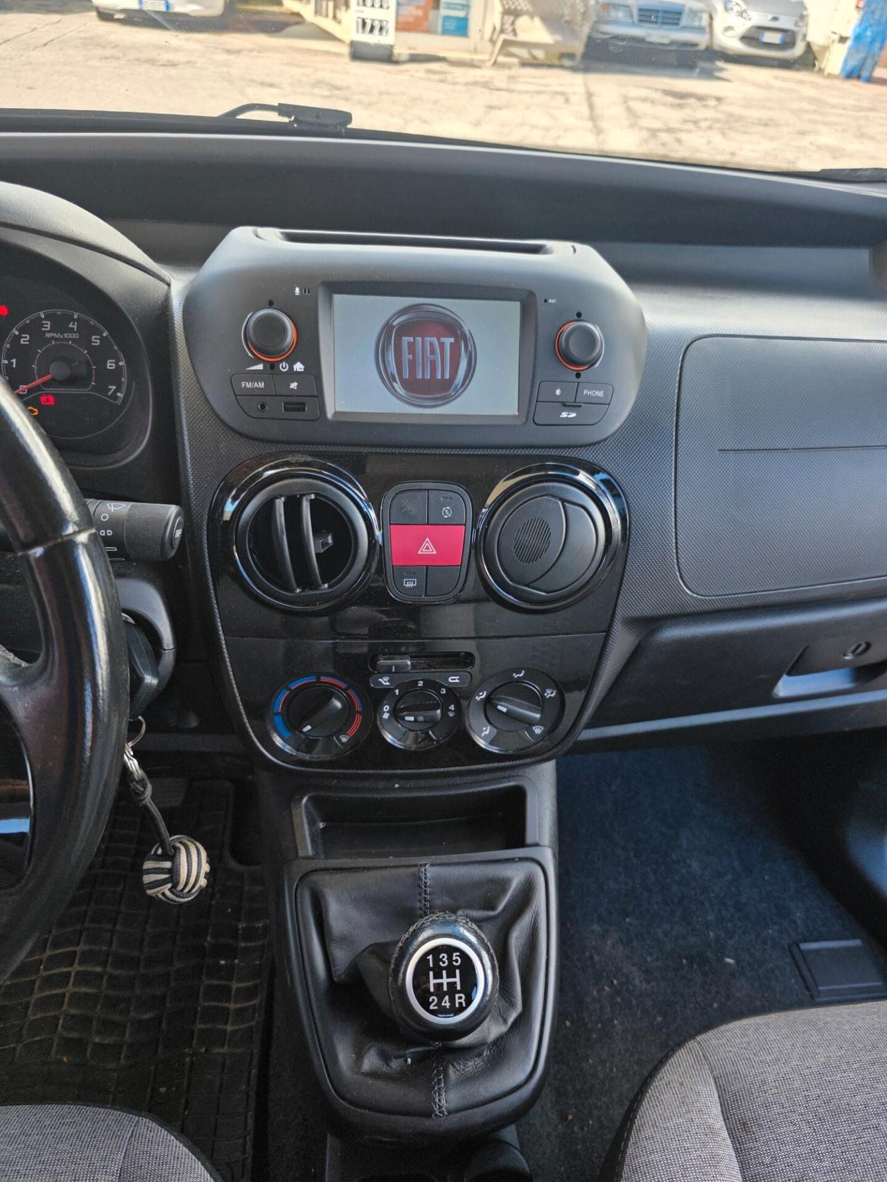 Fiat Qubo 1.3 MJT 80 CV con 286.000km Neopatentati ok