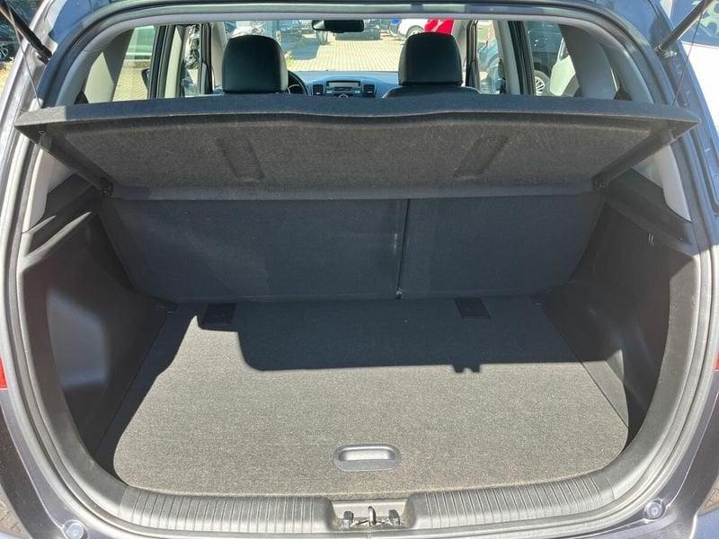 KIA Venga Venga 1.6 CRDi VGT TX