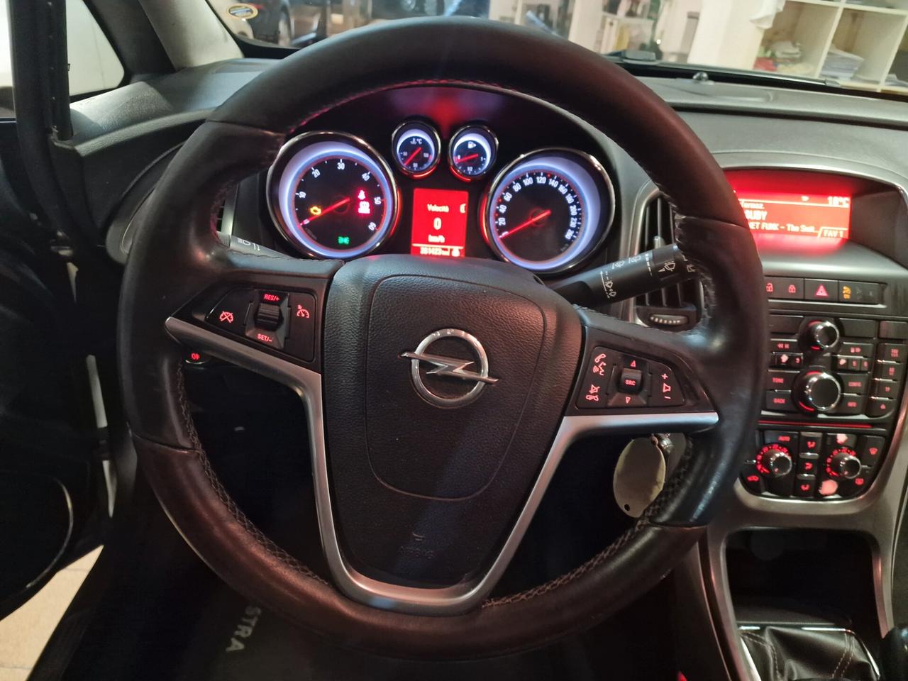 Opel Astra 1.7 CDTI 110CV Sports Tourer Cosmo