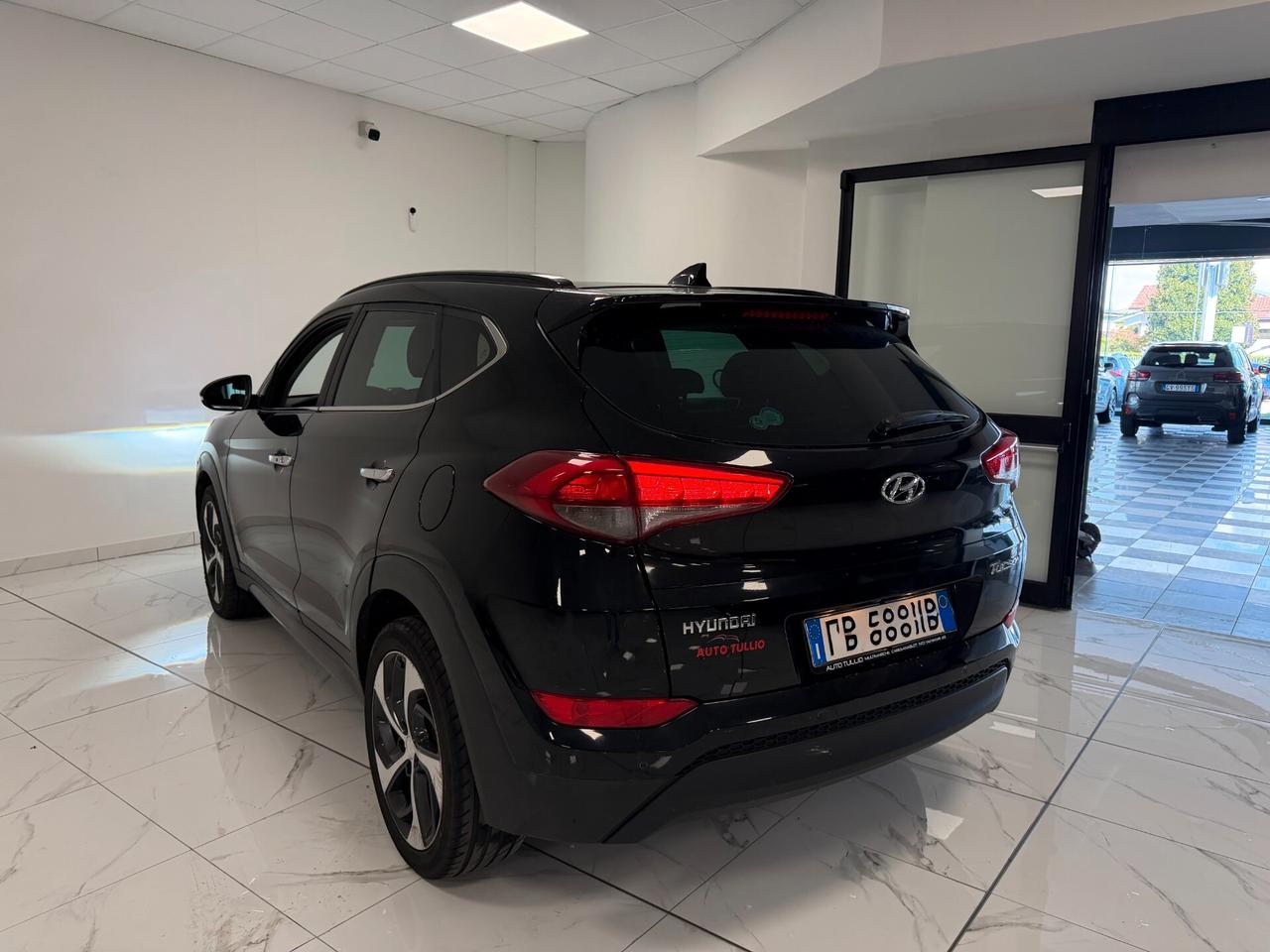 Hyundai Tucson 1.7 CRDi DCT XPossible