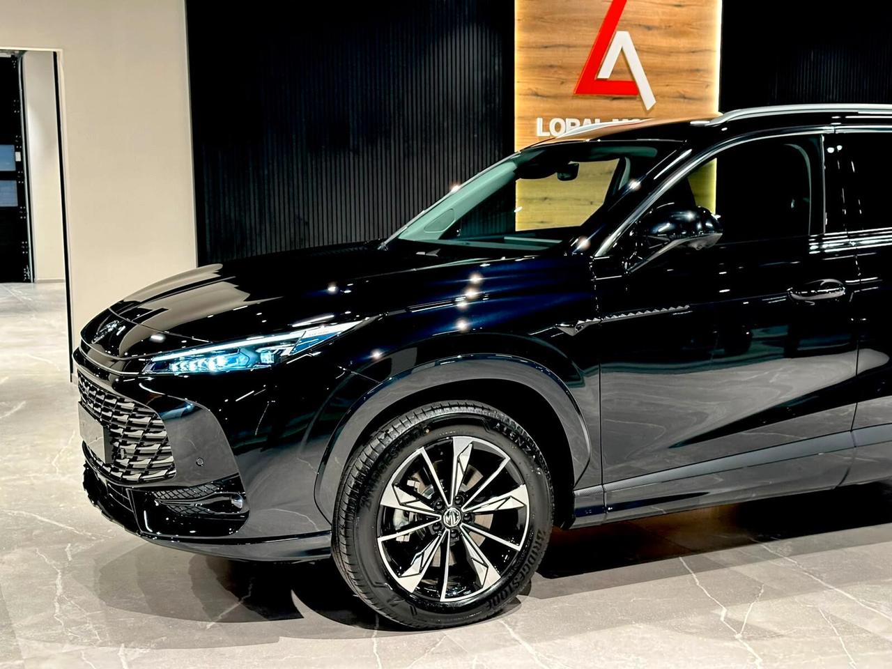MG HS Hybrid+ Luxury
