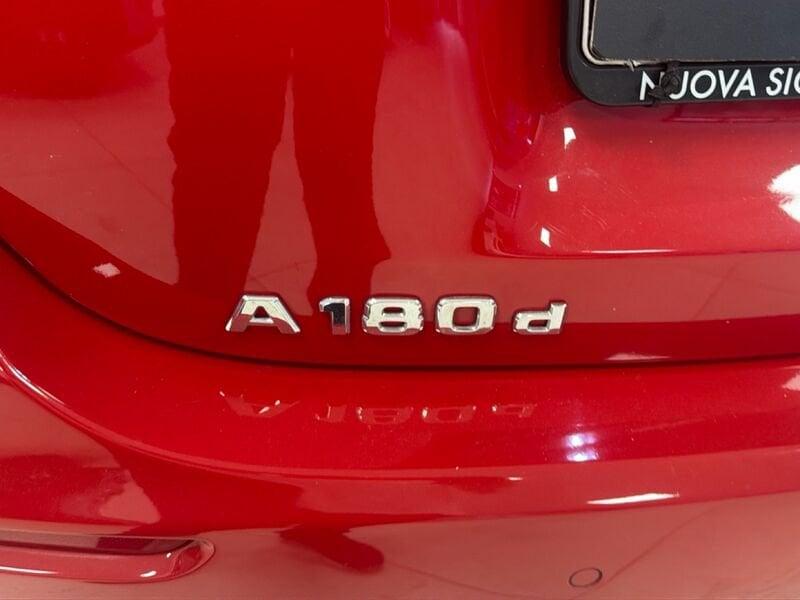Mercedes-Benz Classe A - W177 2018 A 180 d Premium auto