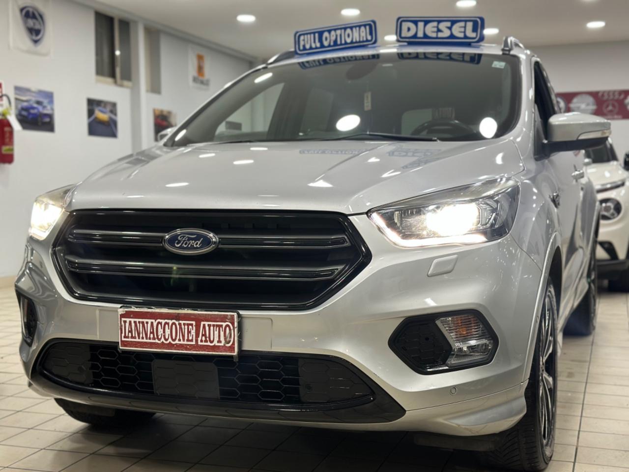 Ford Kuga 1.5 tdci st-line 2018 nuova