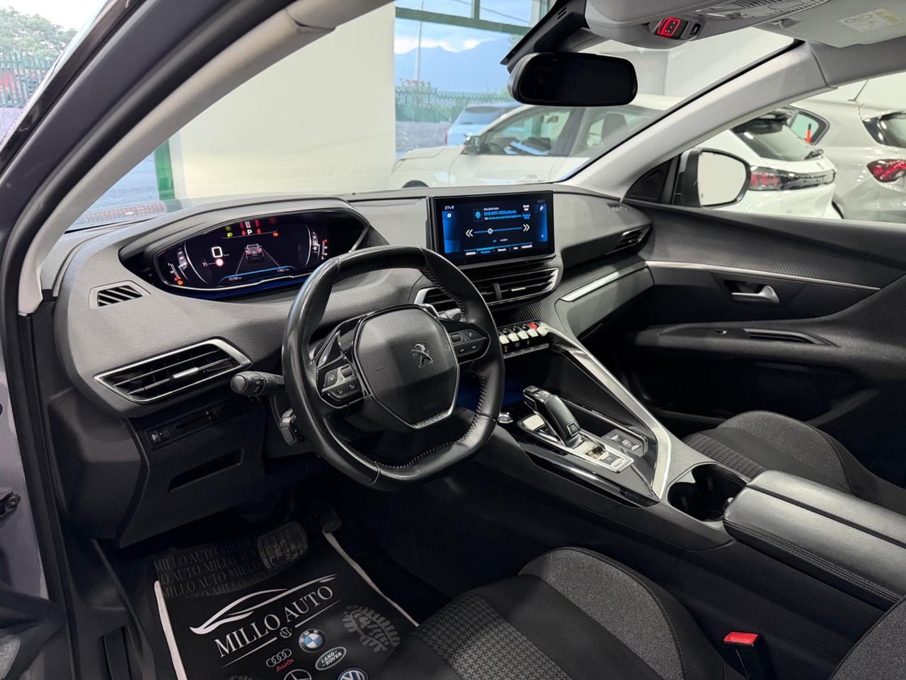 Peugeot 3008 BlueHDi 130 S&S EAT8 Allure