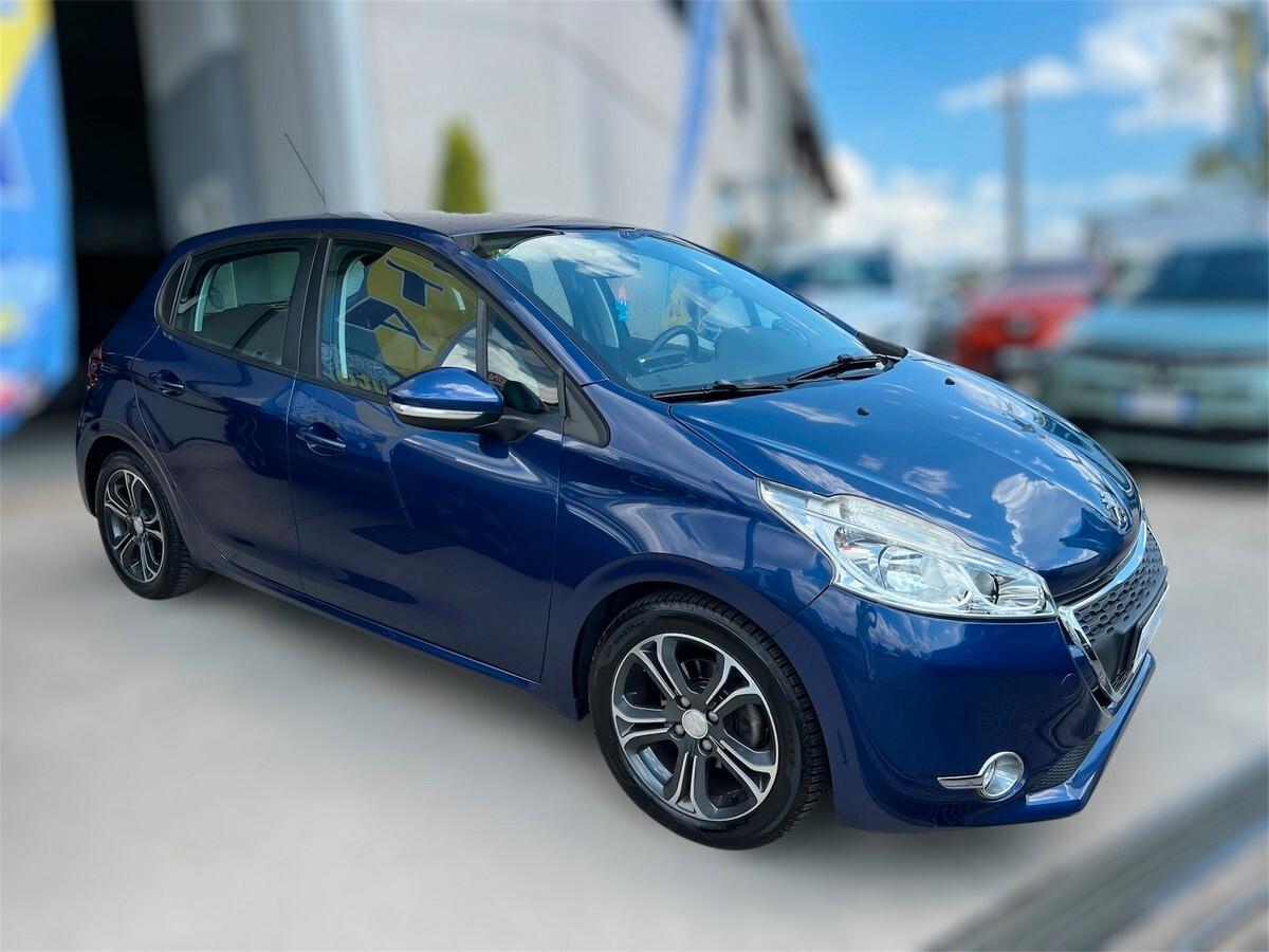 Peugeot 208 PureTech 82 5 porte Access APPENA FATTO ​CINGHIA DI DISTRIBUZIONE / X NEOPATENTATI