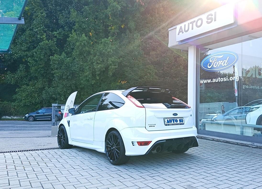 Ford Focus 2.5T (305CV) 3p. RS