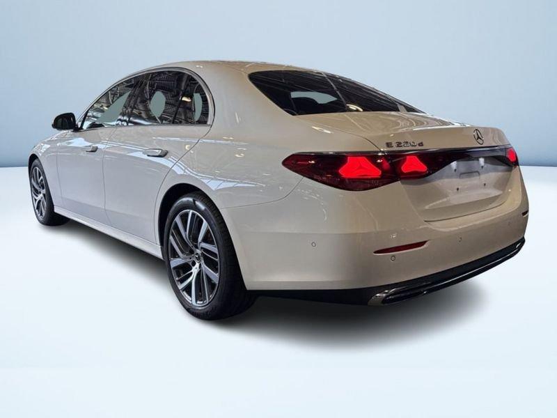 Mercedes-Benz Classe E 220d Berlina Advanced Plus