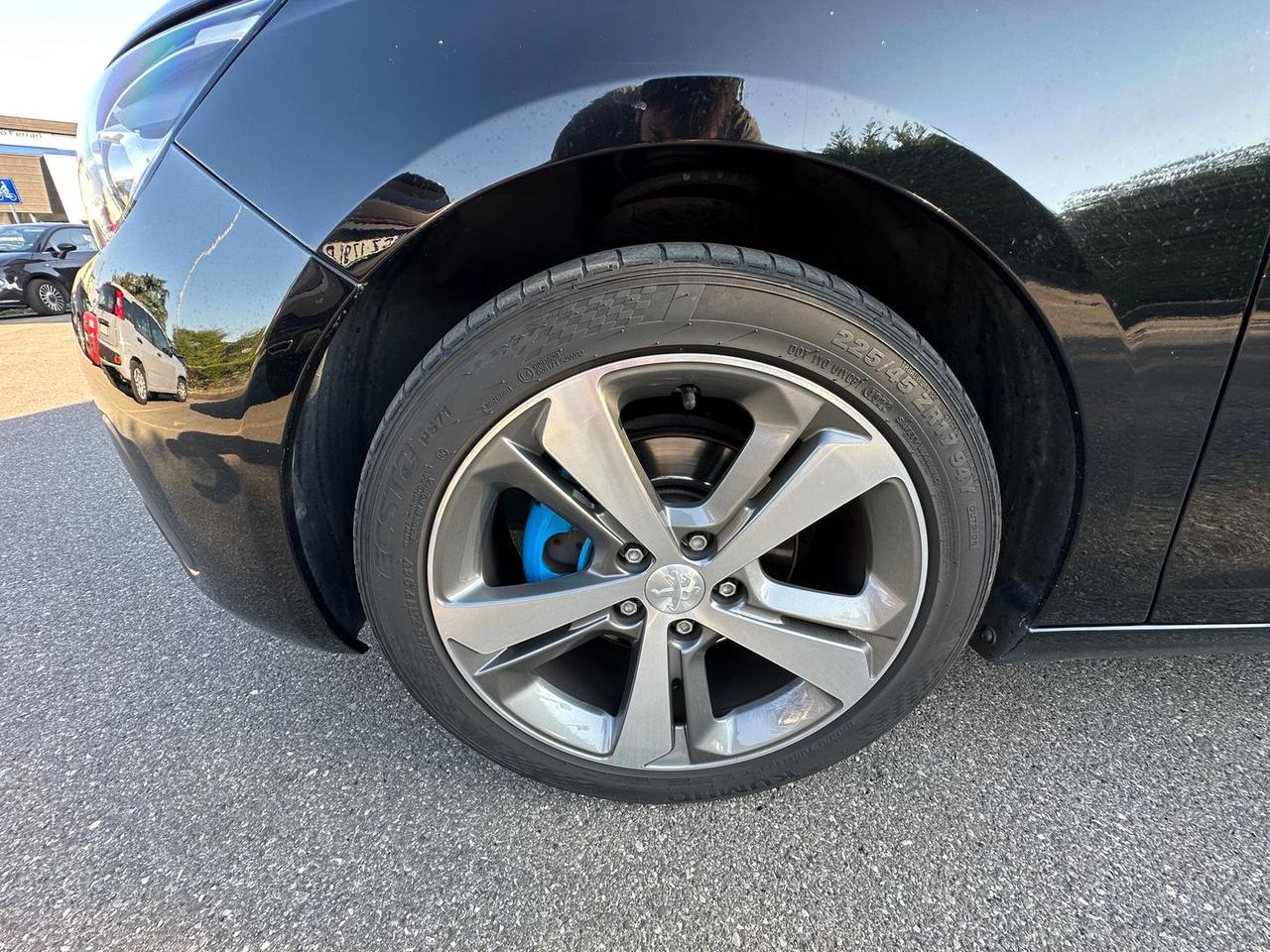 Peugeot 308 Allure 1.5 Blue HDI 130 #6489