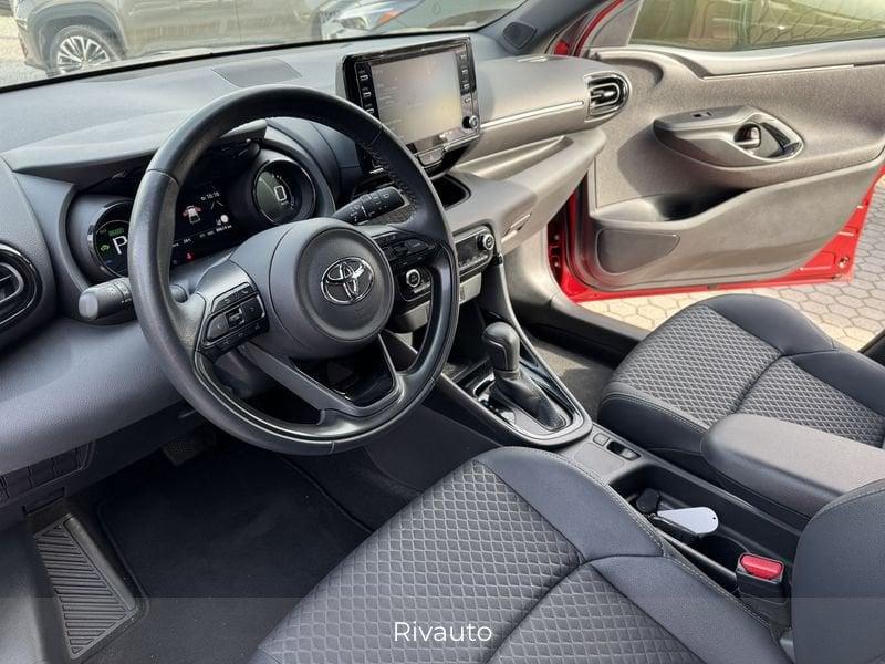 Toyota Yaris Hybrid Style MY22