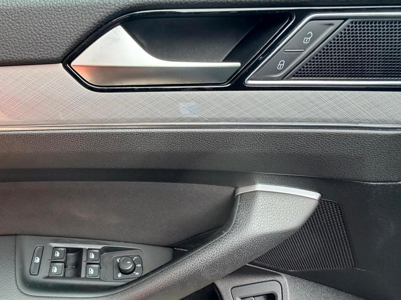 Volkswagen Passat Variant 2.0 TDI SCR EVO Executive