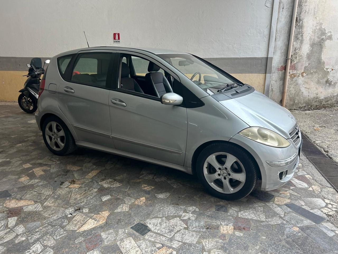 Mercedes-benz A 180 2.0Diesel(PRIVATO)-2004