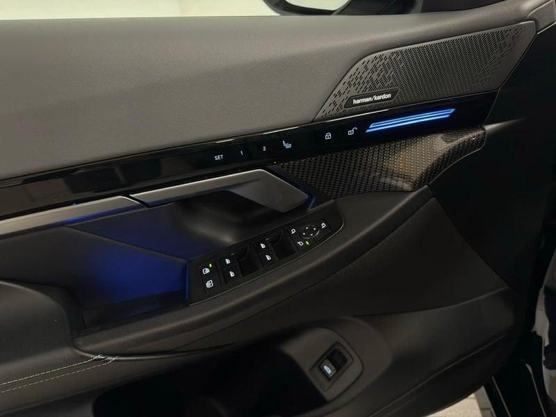 BMW Serie 5 530e sDrive M Sport Pro | TETTO PANORAM. | IVA ESPOSTA