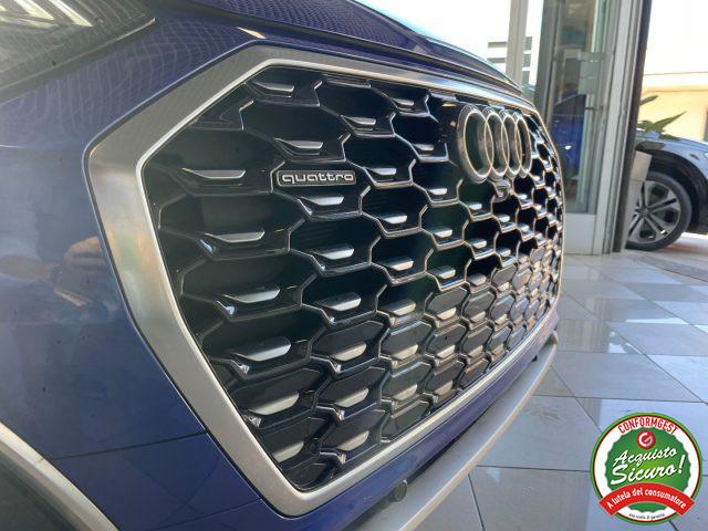AUDI Q5 Sportback SPB 40 TDI quattro S LINE