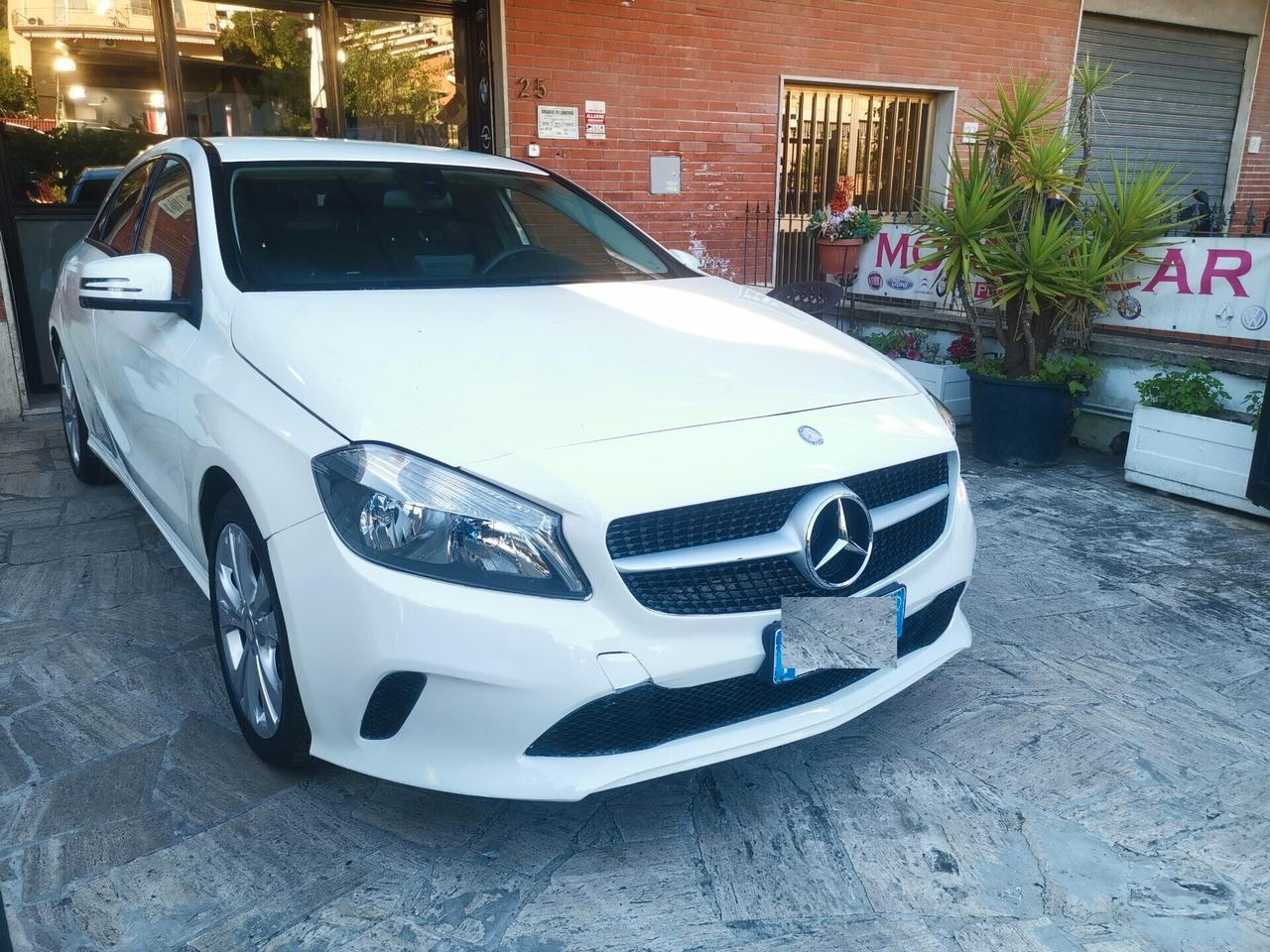 Mercedes-benz A 180 d Automatic Sport