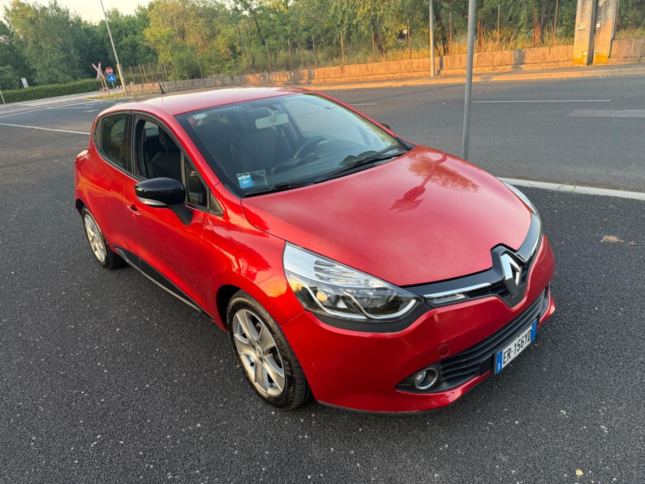 Renault Clio 1.2 75CV 5 porte Wave