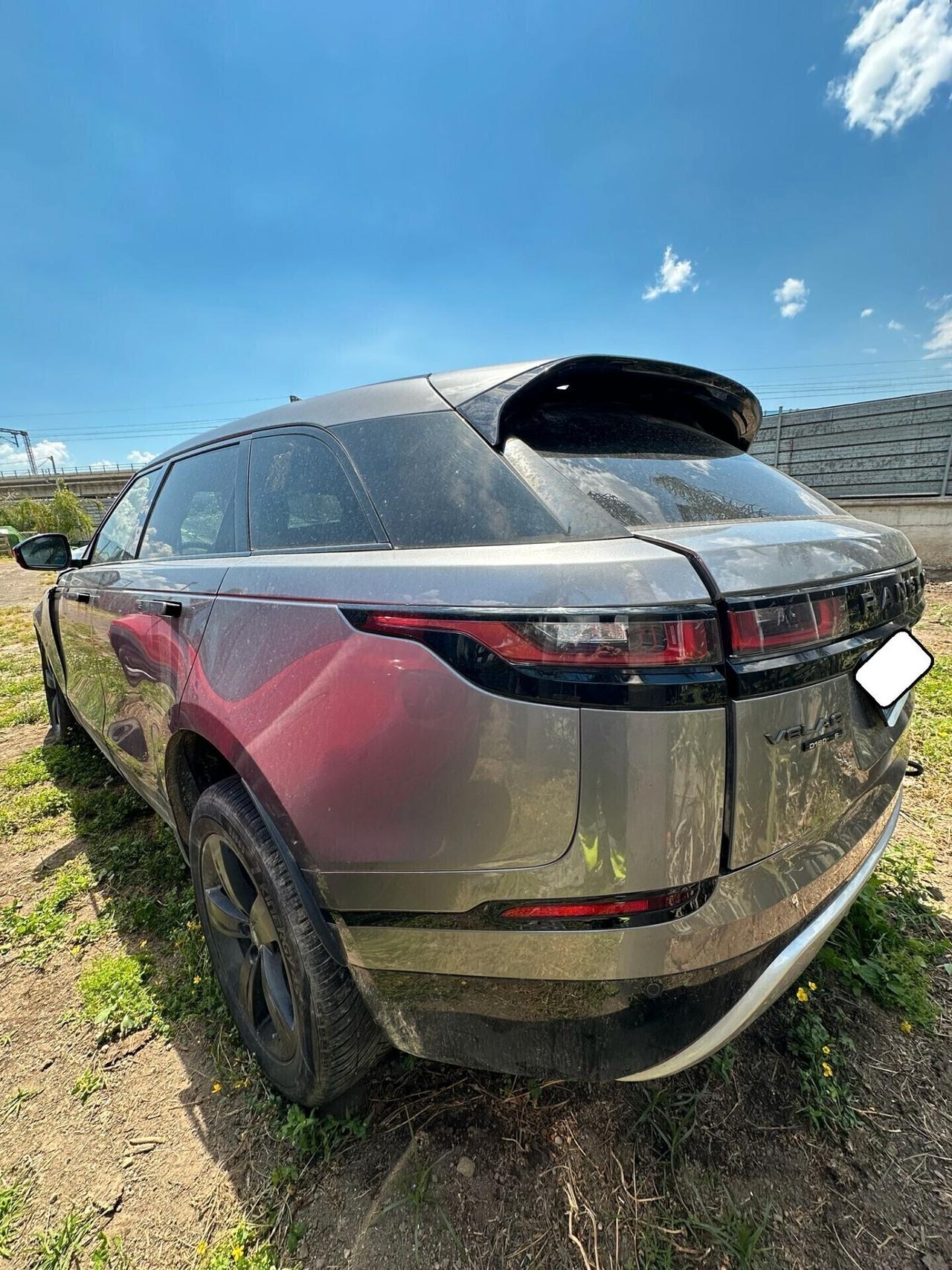 Land Rover Range Velar 2.0 D 180 R-Dynamic SINISTRATO-