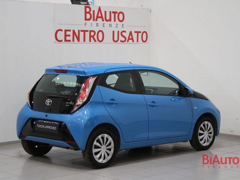 Toyota Aygo Aygo 5p 1.0 x-play my15