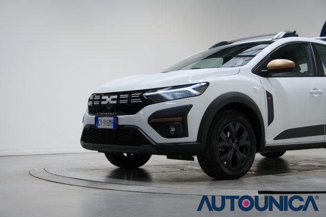 DACIA Sandero STEPWAY 1.0 TCE 90 CV CVT EXTREME FARI LED