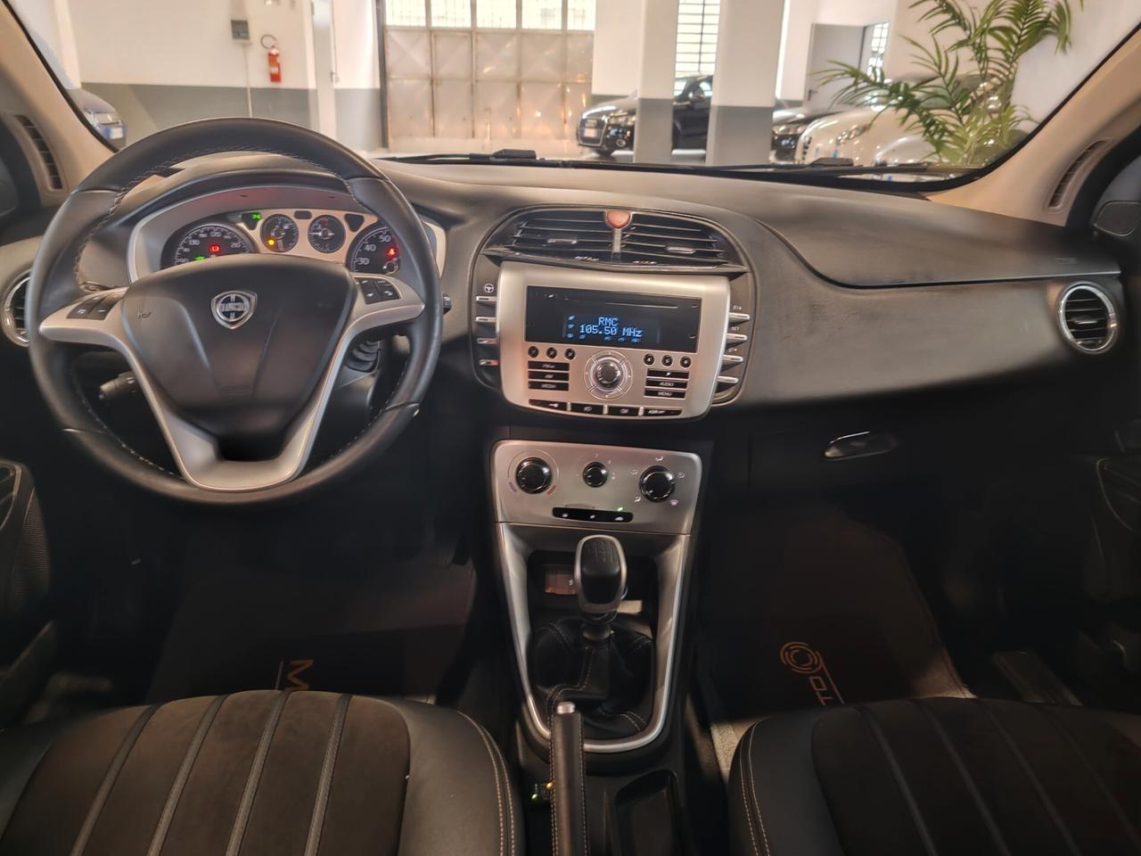 Lancia Delta 1.4 T-Jet 120 CV Argento Ecochic GPL