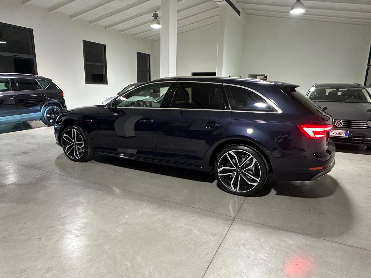 Audi A4 Avant 2.0 TDI 150 CV S tronic Business Sport