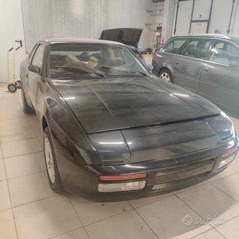 Porsche 924/944 - 1981