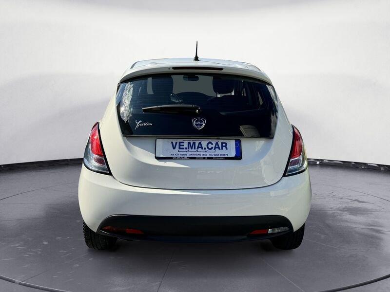 Lancia Ypsilon 1.2 5P Elef Blu-CLIMA-5P- BT! SOLO KM18300 NEOP