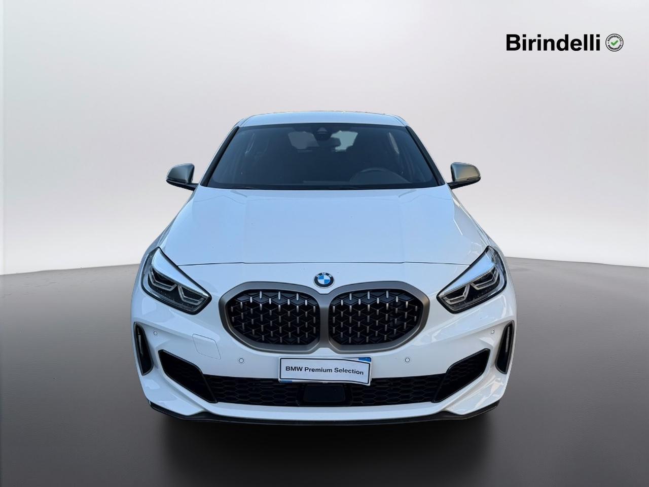 BMW Serie 1 (F40) - M 135i xDrive