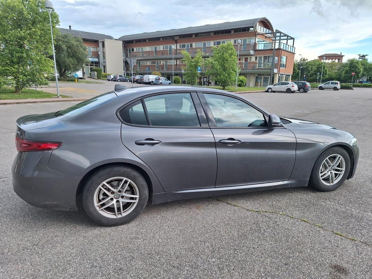 Alfa Romeo Giulia 2.2D 2019