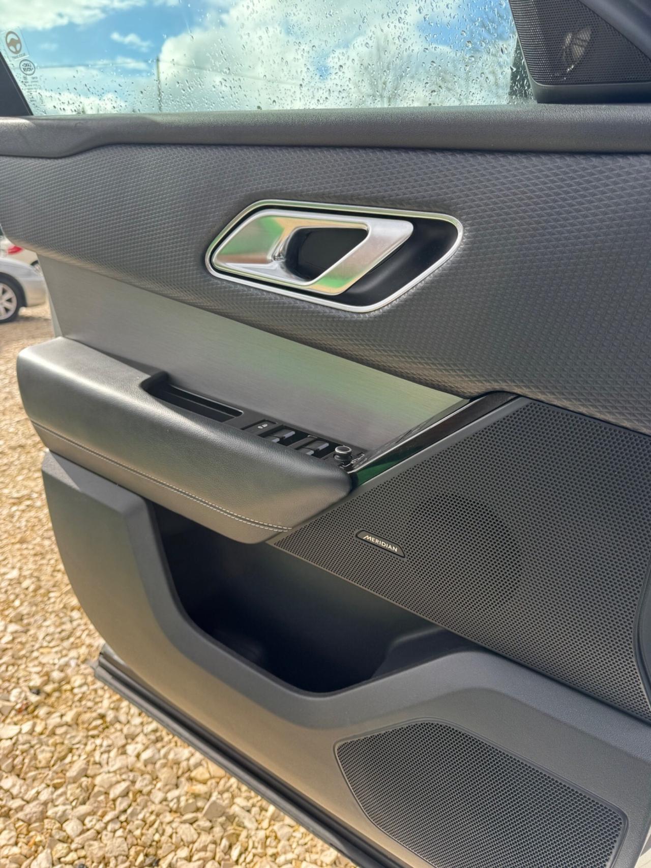 Land Rover Range Velar 2.0D I4 240 CV R-Dynamic HS