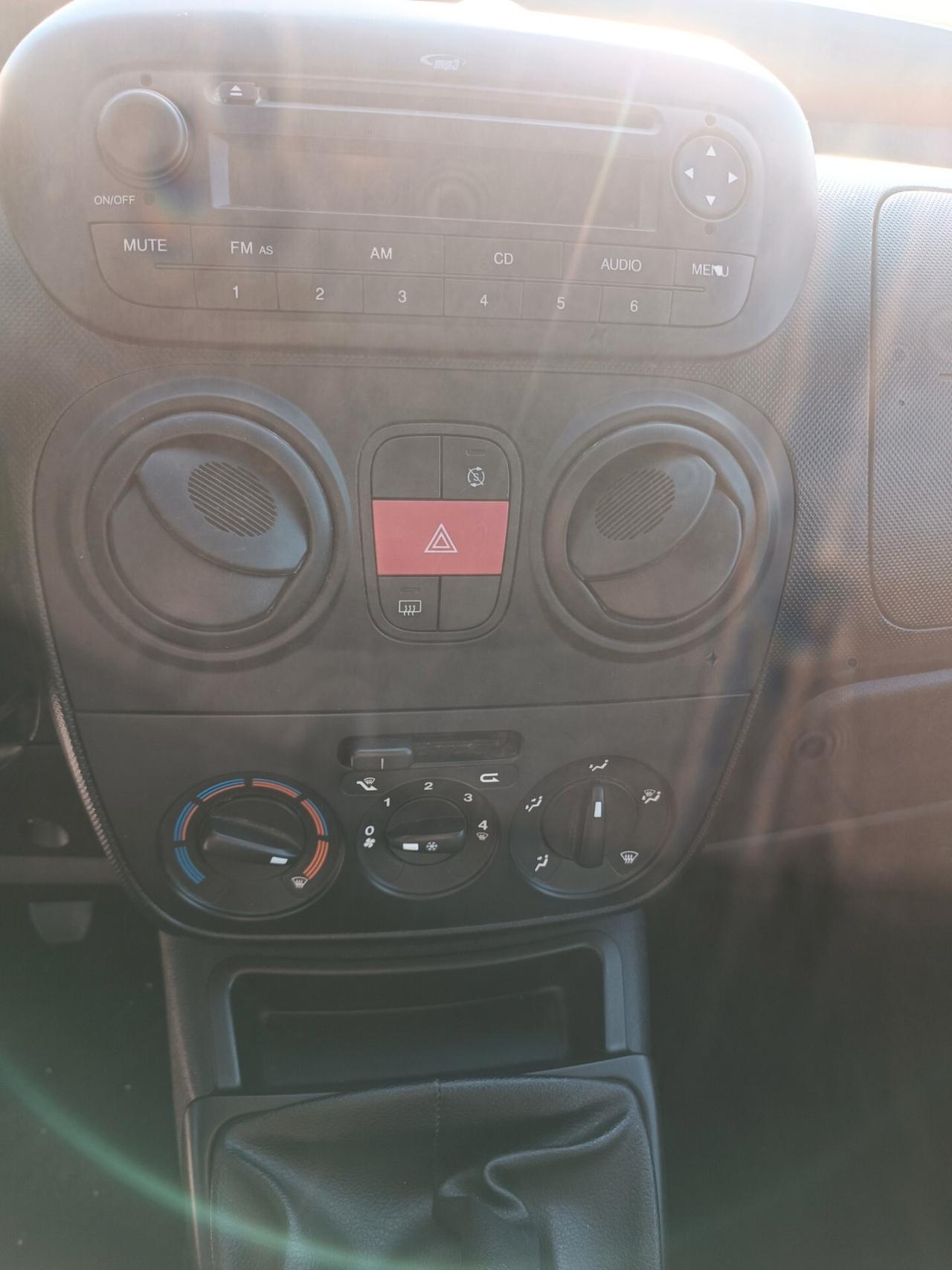 Fiat Qubo 1.3 MJT 75 CV Trekking