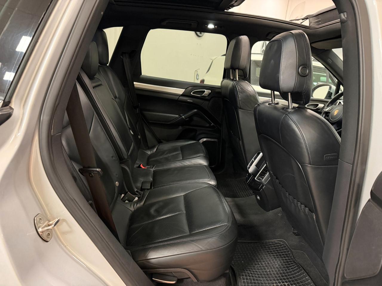 Porsche Cayenne 3.0 245 Cv Diesel FULL OPTIONAL