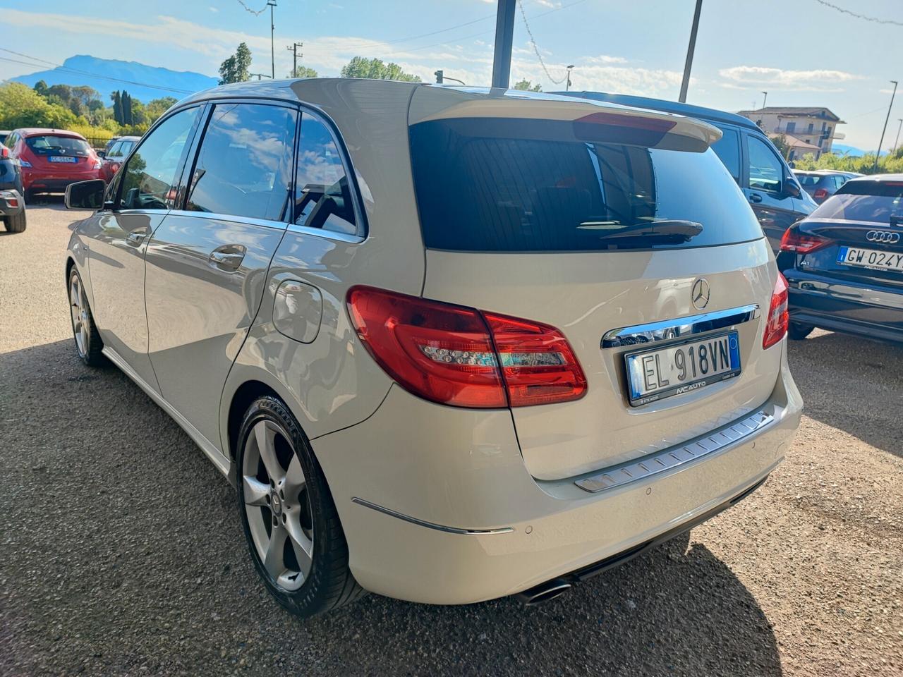Mercedes-benz B 180 CDI BlueEFFICIENCY Premium