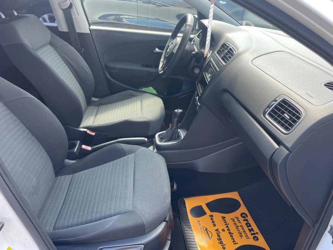 VOLKSWAGEN POLO 1.6 DIESEL 90 (CV) 2011