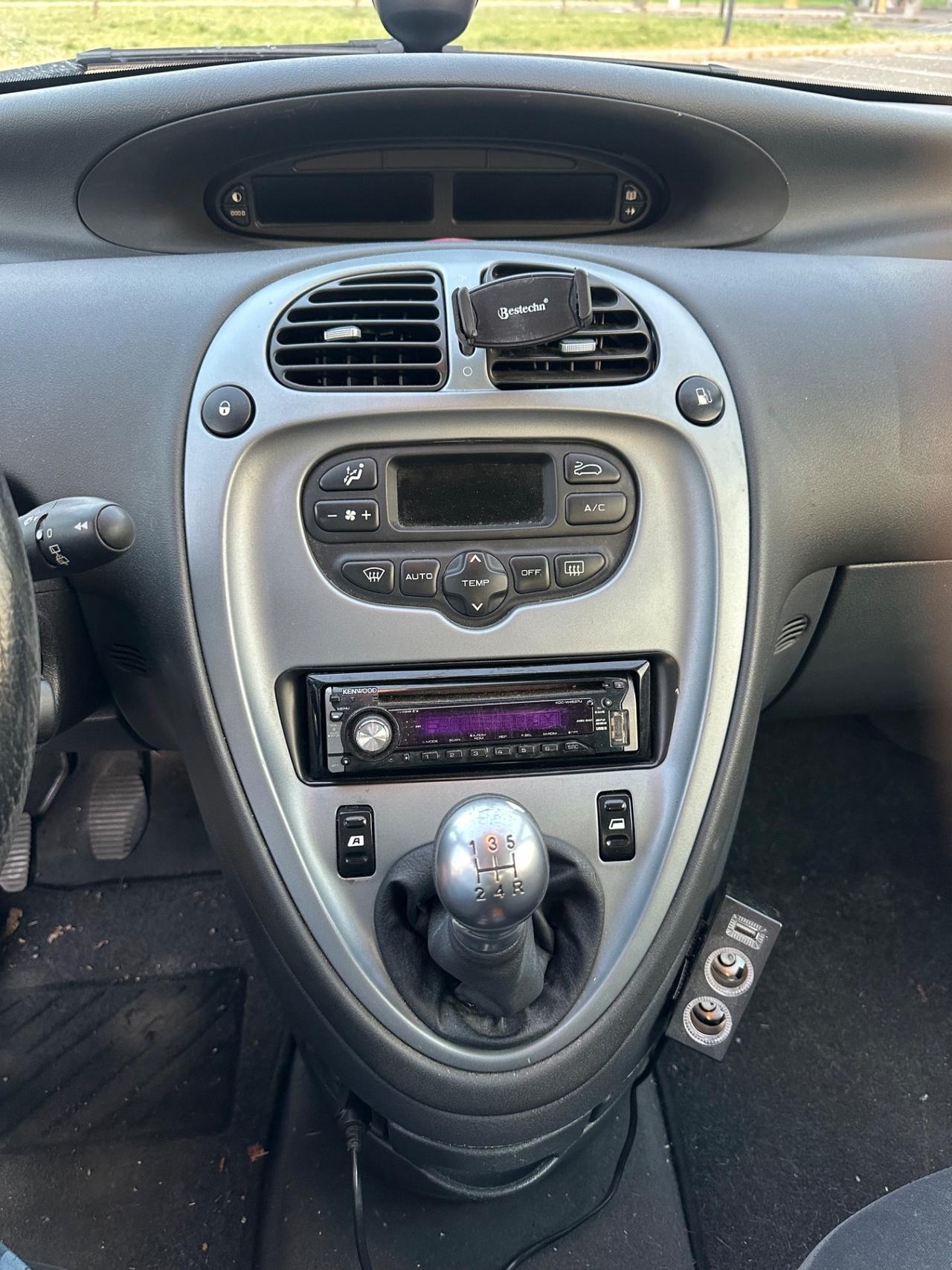 Citroen Xsara Picasso 1.6 16V Elegance