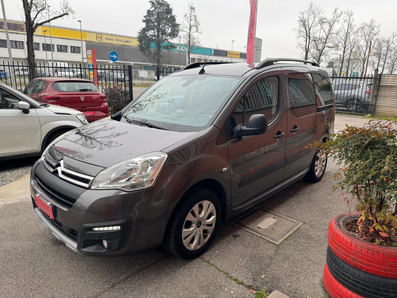 Citroen Berlingo Multispace 1.6 bluehdi 100cv Xtr