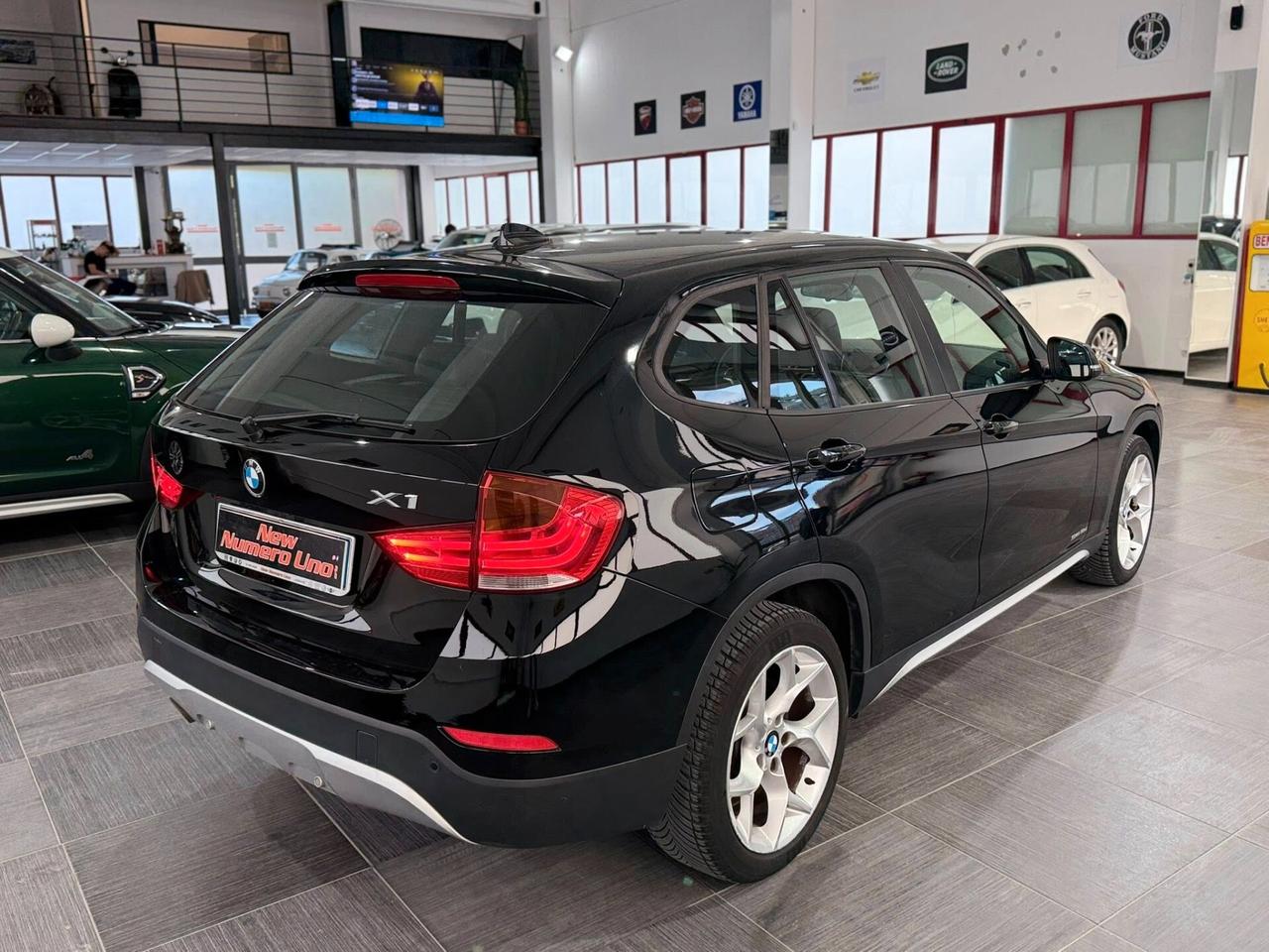 Bmw X1 18S-drive X-line 2.0 143cv 2013