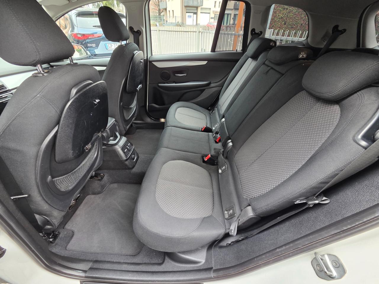 Bmw Serie 2 Gran Tourer 218d 150cv AUT. 7 POSTI / SERVICE