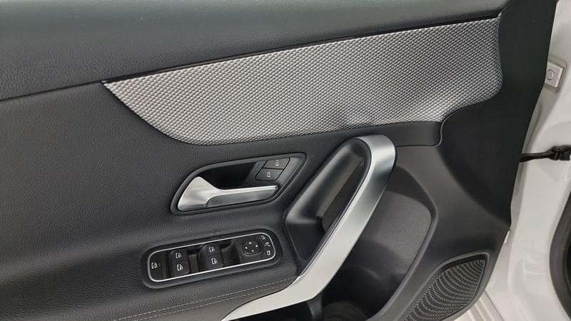 Mercedes-Benz Classe A A 180 d Automatic Sport