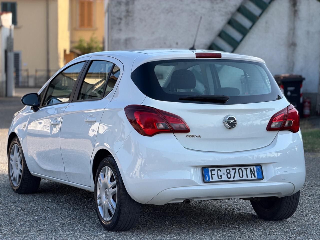 Opel Corsa 1.4 90CV GPL Tech 5 porte Innovation