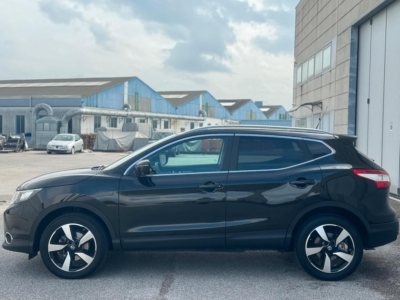 Nissan Qashqai 1.6 dCi 2WD Visia