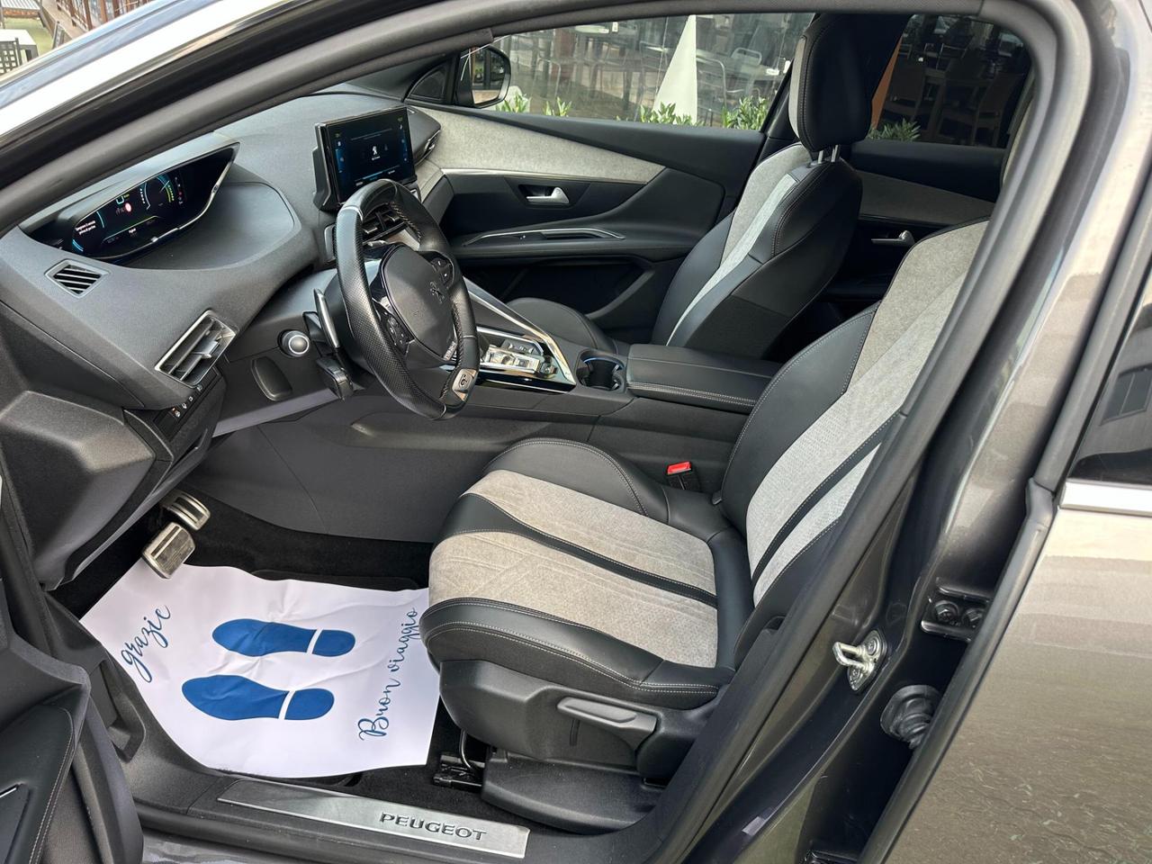 Peugeot 3008 3008 1.6 hybrid4 phev GT Pack 300cv e-eat8
