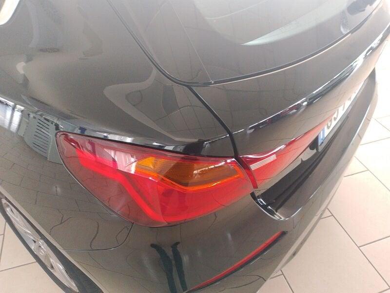 BMW Serie 1 (F40) 116d 5p. Advantage