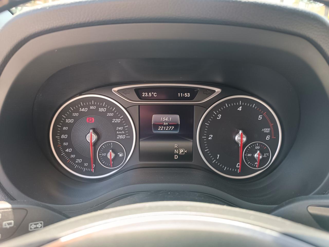 Mercedes-benz B 200 d Sport