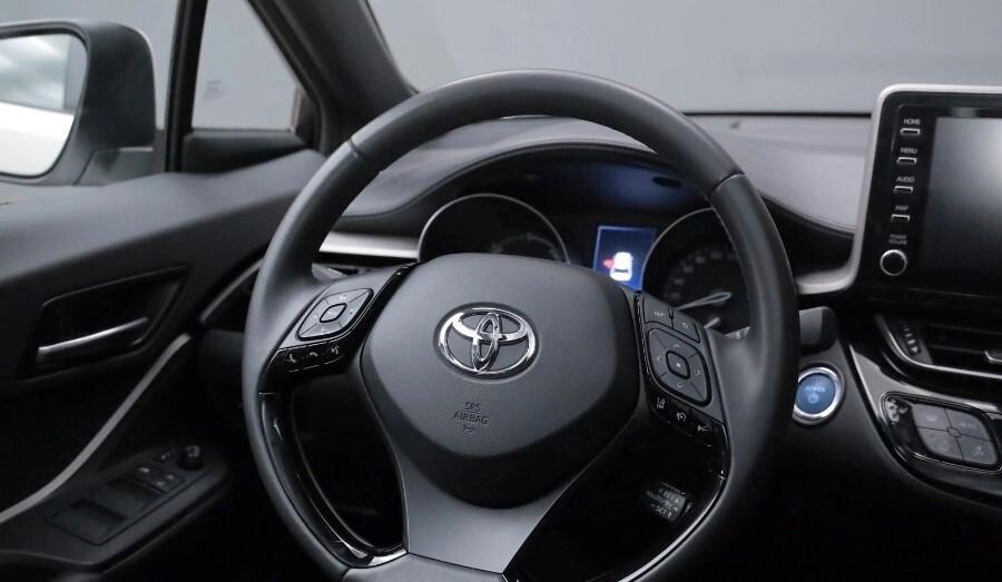 Toyota C-HR 1.8 Hybrid E-CVT Business