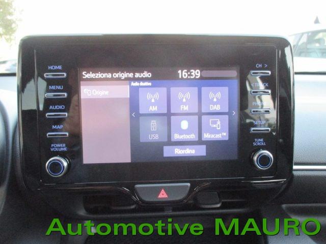 TOYOTA Yaris 1.5 Hybrid 5 porte Active - NEOPATENTATI